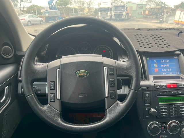 LAND ROVER路華 FREELANDER 2  第10張相片