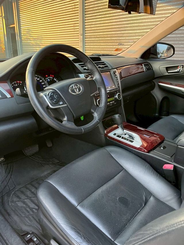 TOYOTA豐田 CAMRY  第6張相片