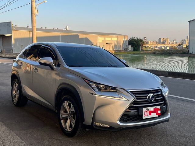 LEXUS凌志 NX300H  第2張相片