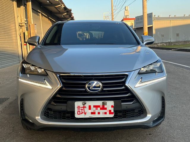 LEXUS凌志 NX300H  第5張相片