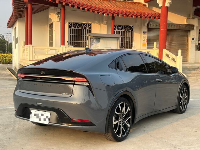 TOYOTA豐田 PRIUS PHEV  第4張相片