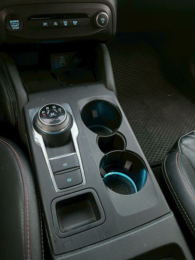 FORD福特 FOCUS ST WAGON  第14張相片