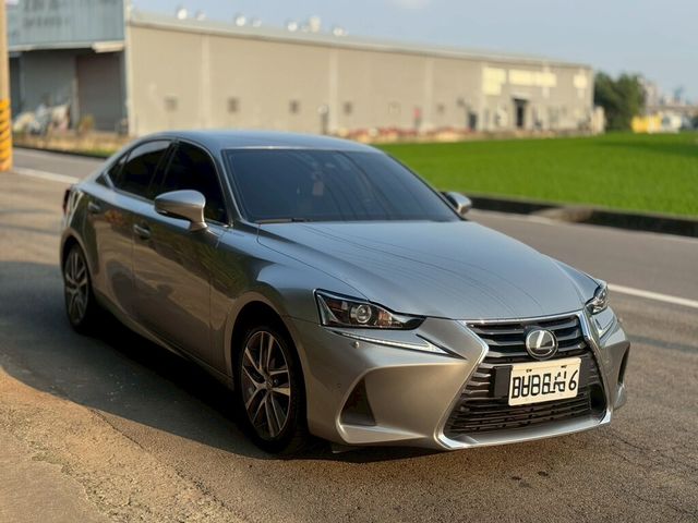 LEXUS凌志 IS200T  第2張相片