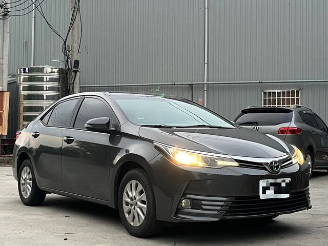 TOYOTA豐田 ALTIS  第2張相片