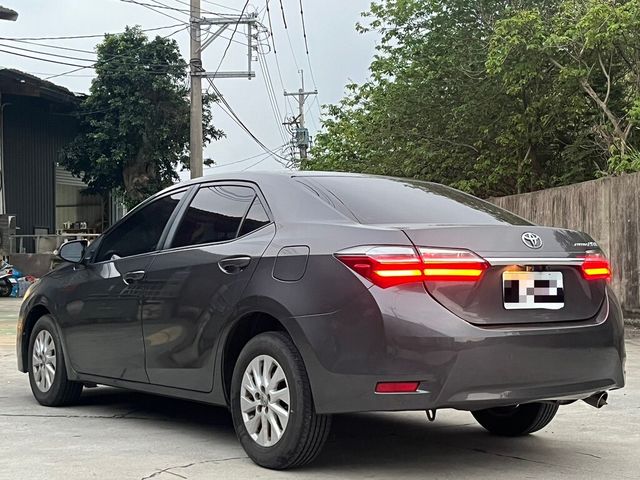 TOYOTA豐田 ALTIS  第4張相片