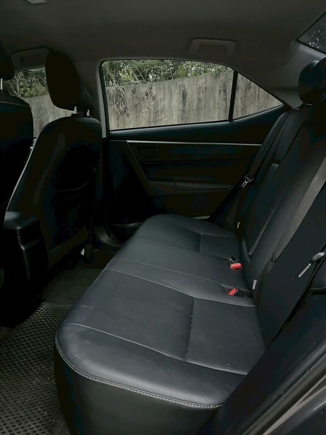 TOYOTA豐田 ALTIS  第7張相片