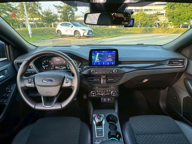FORD福特 FOCUS  第5張相片