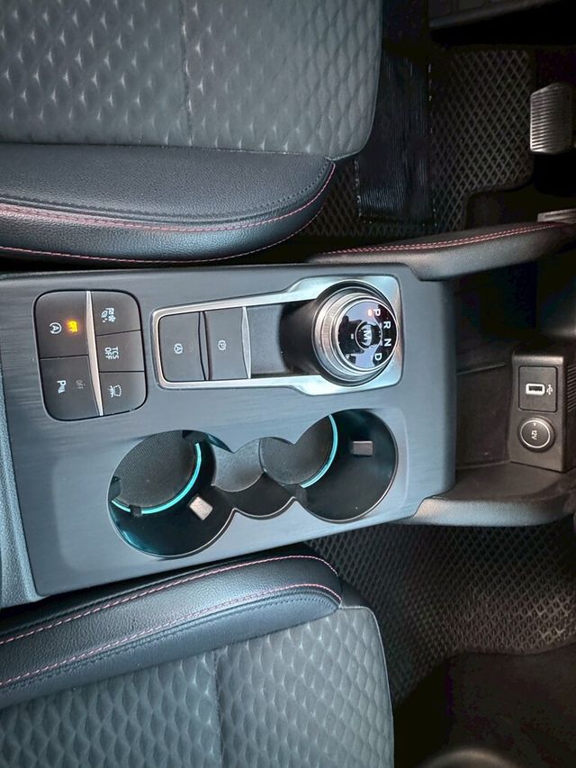FORD福特 FOCUS  第9張相片
