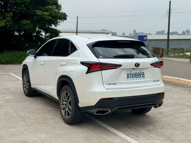 LEXUS凌志 NX300  第4張相片
