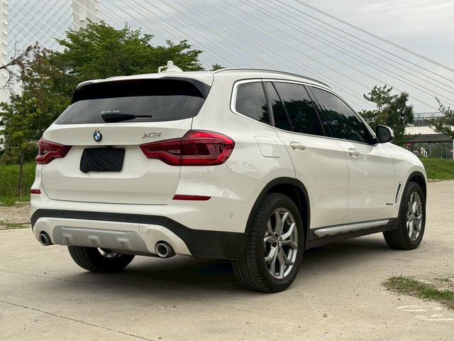 BMW寶馬 X3  第4張相片