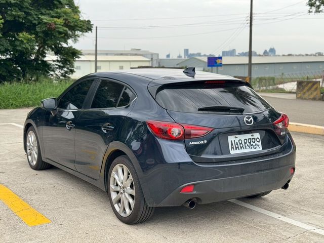 MAZDA馬自達 MAZDA 3  第3張相片