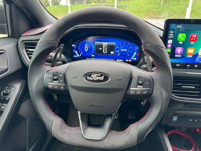 FORD福特 FOCUS WAGON  第8張相片