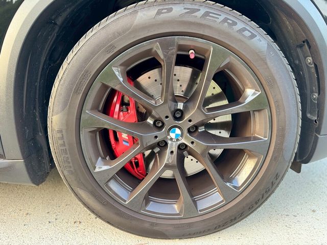 BMW寶馬 X5  第14張相片