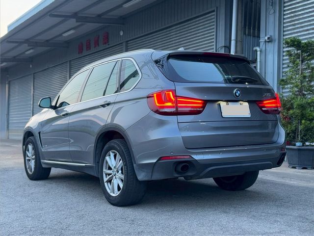 BMW寶馬 X5 XDRIVE25D  第3張相片
