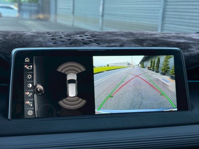 BMW寶馬 X5 XDRIVE25D  第10張相片