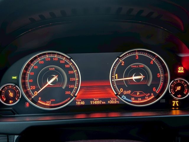 BMW寶馬 X5 XDRIVE25D  第11張相片
