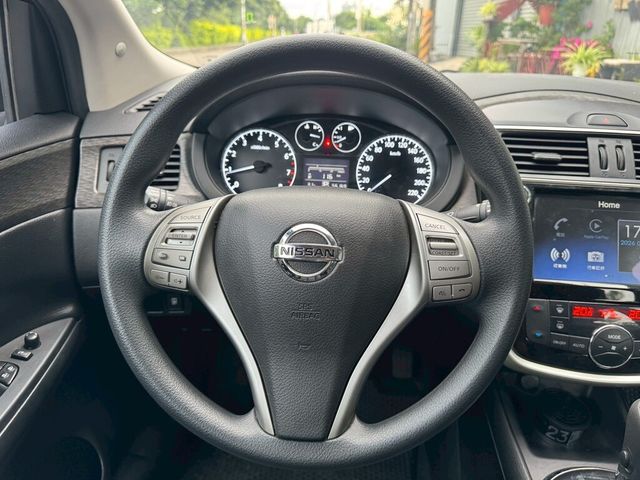NISSAN日產 TIIDA  第11張相片