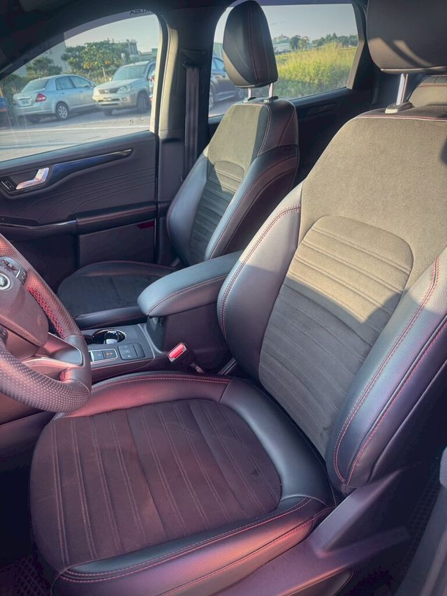 FORD福特 KUGA  第6張相片