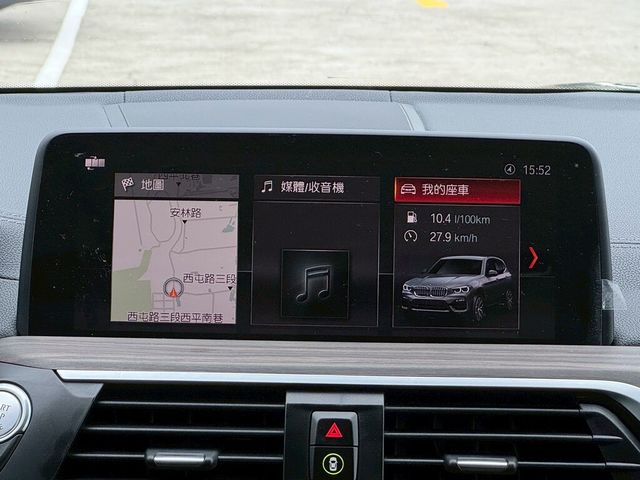 BMW寶馬 X3  第11張相片