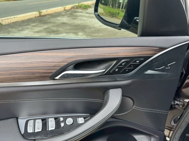 BMW寶馬 X3  第13張相片