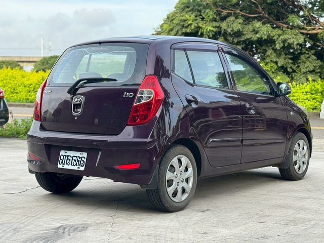 HYUNDAI現代 I10  第3張相片