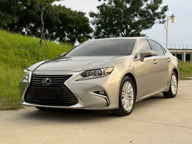 LEXUS凌志 ES200  第1張相片