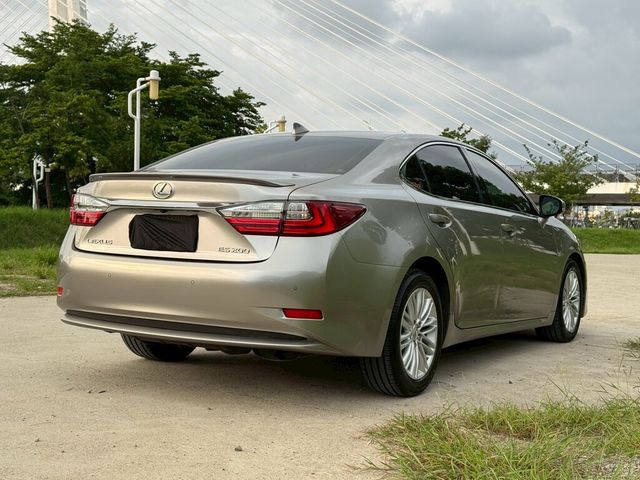 LEXUS凌志 ES200  第3張相片