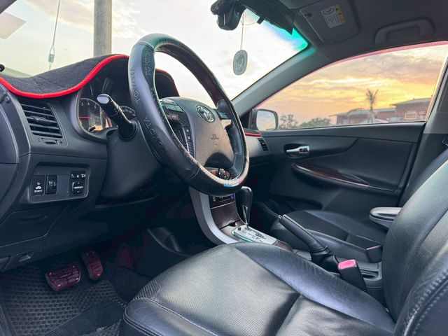TOYOTA豐田 ALTIS  第6張相片