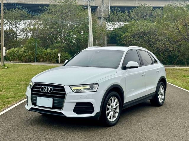 30TFSI 全車原版件! I-key免鑰匙 車道偏移 倒車顯影 方向盤快控 恆溫空調  第1張相片