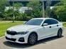 首發版大滿配! G20 320i 全車原鈑件 5AU智慧跟車 360環景 HUD抬顯 全數位儀表 腳踢電動尾門  第1張縮圖