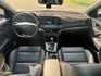 不用比了 全台最美【 Elantra Sport 1.6T 極速版 】僅跑5萬 底色紅 全車頂級消光白膜 跟新車沒兩樣  第5張縮圖