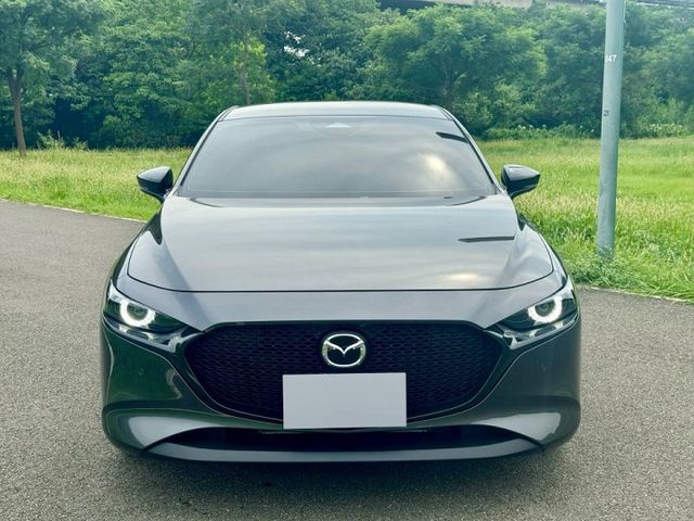 準新車 !【Bose旗艦版】 僅跑1.5萬 全車原版件 原廠保固中 ACC自動跟車 BOSE環繞音響 360環景  第3張相片