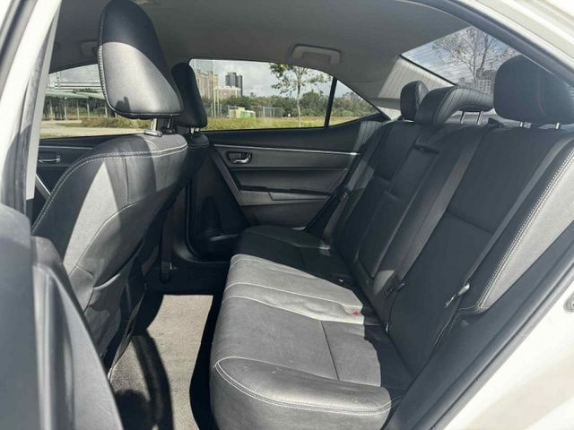 【稀有SAFTY+版本】全車原鈑件 認證車 I-KEY免鑰匙 恆溫空調 電折後視鏡 空決送大螢幕安卓機!!  第7張相片