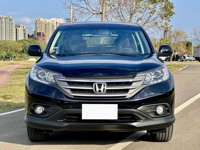 【CR-V。VTI-S頂級版】2.4大馬力 低稅金 全車原鈑件 換檔撥片 電動天窗 CP值最高大休旅!  第3張相片