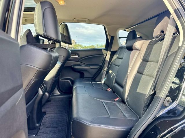 【CR-V。VTI-S頂級版】2.4大馬力 低稅金 全車原鈑件 換檔撥片 電動天窗 CP值最高大休旅!  第6張相片