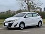 【Toyota Yaris 豪華版】僅跑5萬公里 認證車 I-KEY免鑰匙 恆溫空調 盲點偵測 藍芽多媒體影音  第1張縮圖