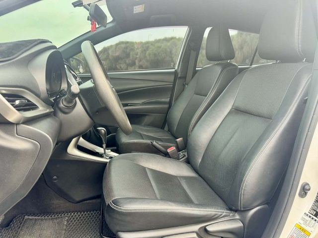 【Toyota Yaris 豪華版】僅跑5萬公里 認證車 I-KEY免鑰匙 恆溫空調 盲點偵測 藍芽多媒體影音  第7張相片