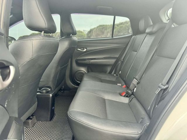 【Toyota Yaris 豪華版】僅跑5萬公里 認證車 I-KEY免鑰匙 恆溫空調 盲點偵測 藍芽多媒體影音  第8張相片