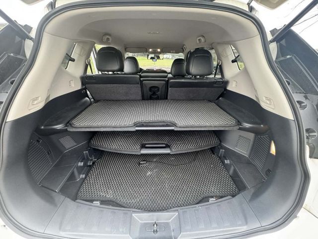 【Nissan X-Trail 2.0 超值版】僅跑2.5萬公里 全原廠保養 全車無事故原版件 恆溫空調 ISOFIX  第9張相片