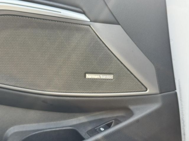 首發大滿配!【G20 320i M-Sport】全車原鈑件 H/K環繞音響 HUD抬顯 5AU自動跟車 中尾段閥門  第9張相片