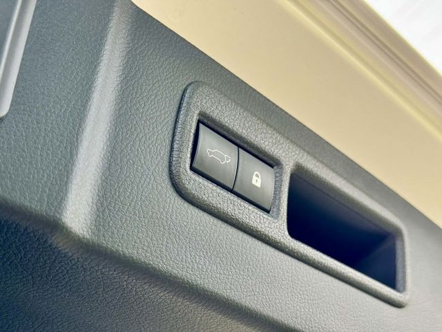 挑戰市場最美!【2021 NX 200 菁英PLUS版】僅跑3萬公里 全車原鈑原漆 ACC自動跟車 360環景  第10張相片