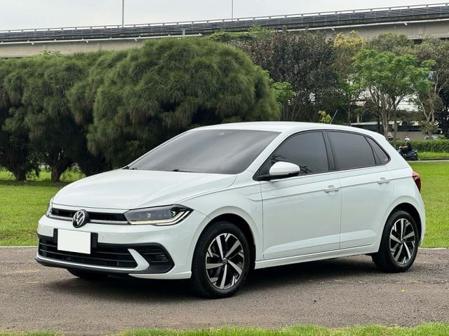 【230 TSI TECH版】僅跑2.8萬 鑑定認證車 IQ-Drive智能跟車 數位液晶儀表 CarPlay系統  第1張相片