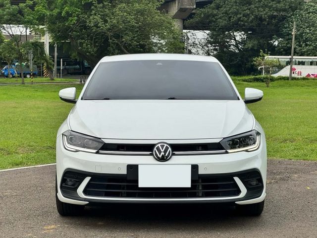 【230 TSI TECH版】僅跑2.8萬 鑑定認證車 IQ-Drive智能跟車 數位液晶儀表 CarPlay系統  第3張相片