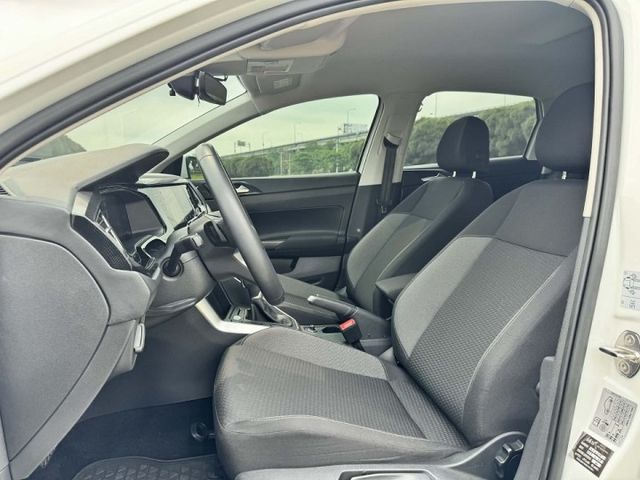 【230 TSI TECH版】僅跑2.8萬 鑑定認證車 IQ-Drive智能跟車 數位液晶儀表 CarPlay系統  第6張相片