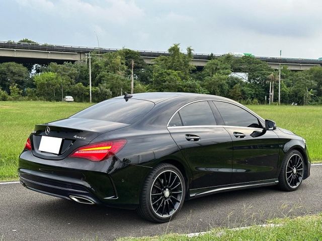 【Benz CLA250 AMG 4Matic】全車原版件 僅跑9萬 全景天窗 雙前加熱座椅 AMG運動套件  第2張相片