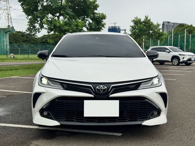 【市場稀有GR ALTIS】僅跑3.5萬 全車原鈑件 GR鈑燻黑尾燈 紅黑跑車內裝 360環景 Carplay安卓機  第3張相片