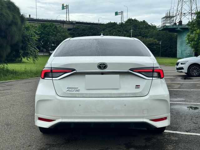 【市場稀有GR ALTIS】僅跑3.5萬 全車原鈑件 GR鈑燻黑尾燈 紅黑跑車內裝 360環景 Carplay安卓機  第4張相片