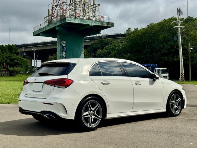 【總代理 A180 AMG版本】23P自動跟車｜氣氛燈｜360環景｜原鈑件｜原廠延長保固中｜  第2張相片