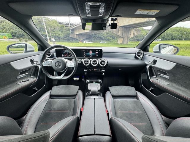 【總代理 A180 AMG版本】23P自動跟車｜氣氛燈｜360環景｜原鈑件｜原廠延長保固中｜  第7張相片