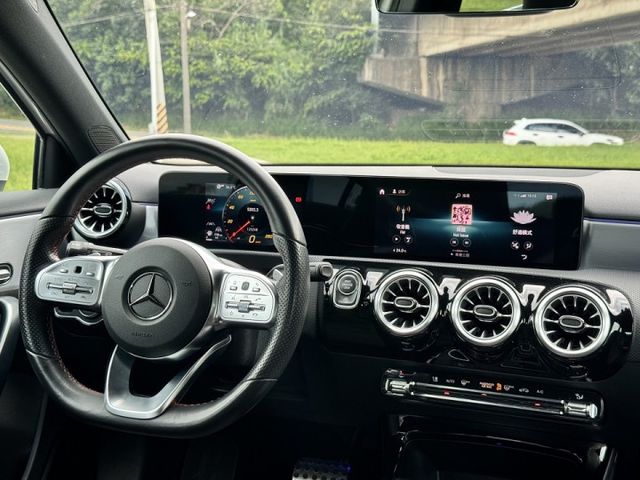 【總代理 A180 AMG版本】23P自動跟車｜氣氛燈｜360環景｜原鈑件｜原廠延長保固中｜  第8張相片